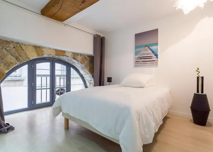 Casa Superbe Duplex 70m2 Place Bellecour Appartement *